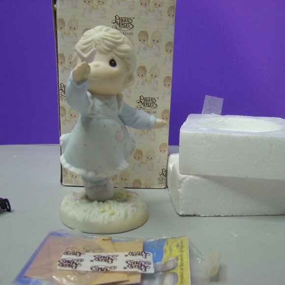 Precious Moments "Happiness Is At Our Fingertips" 529931 Signed Sam Butcher - Picture 1 of 14